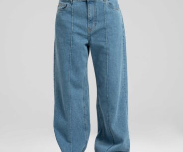 شلوار جین بگی برشدار