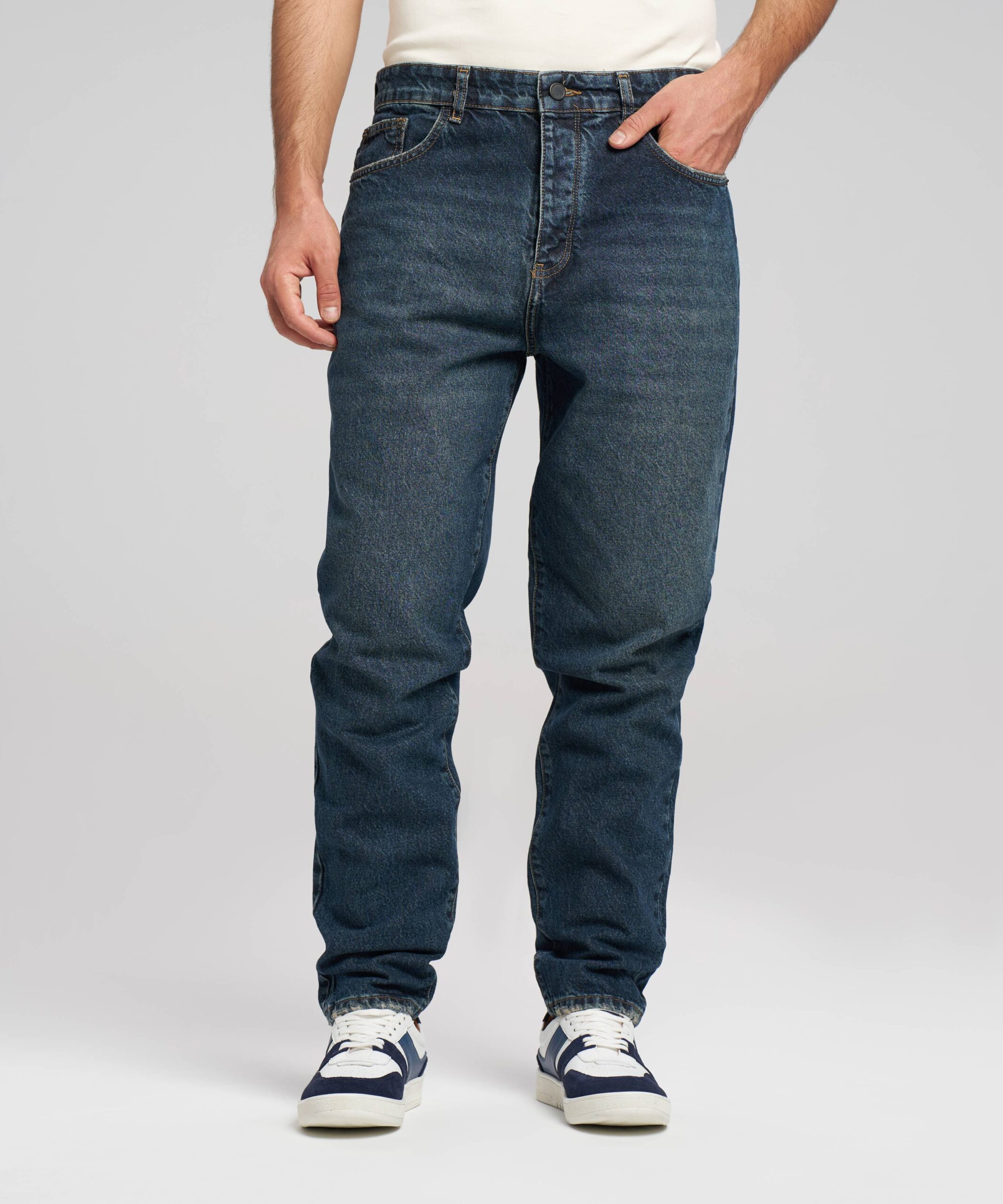 شلوار جین مام فیت مردانه